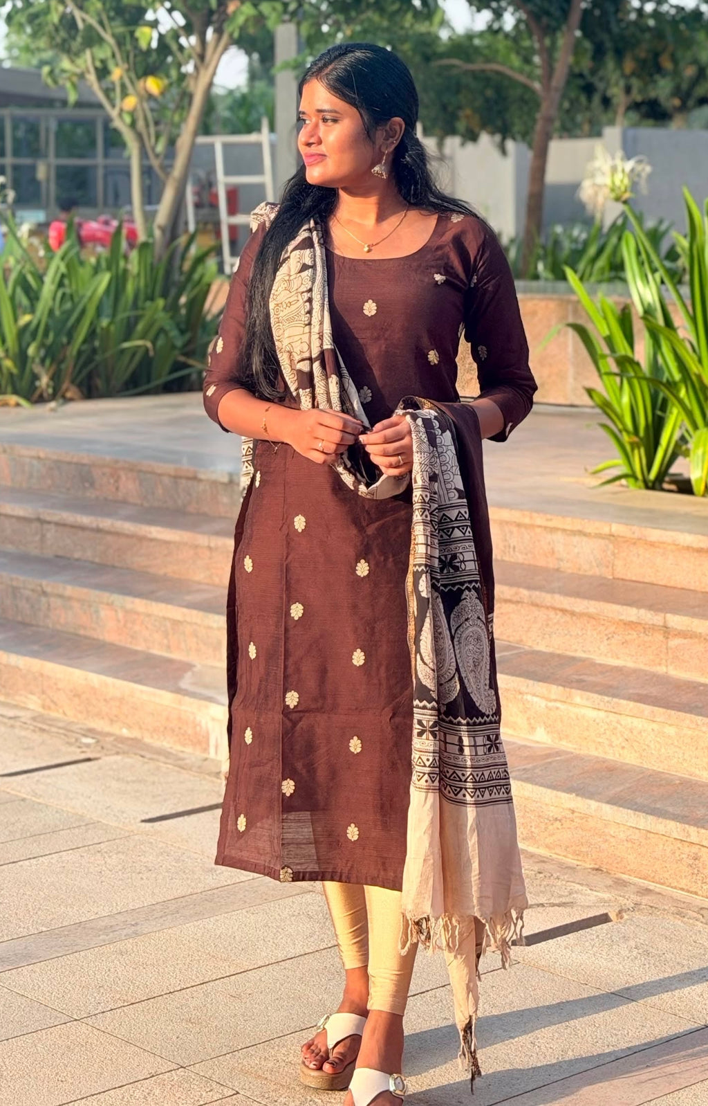 BROWN CHENNURI SILK WITH TOP AND DUPATTA